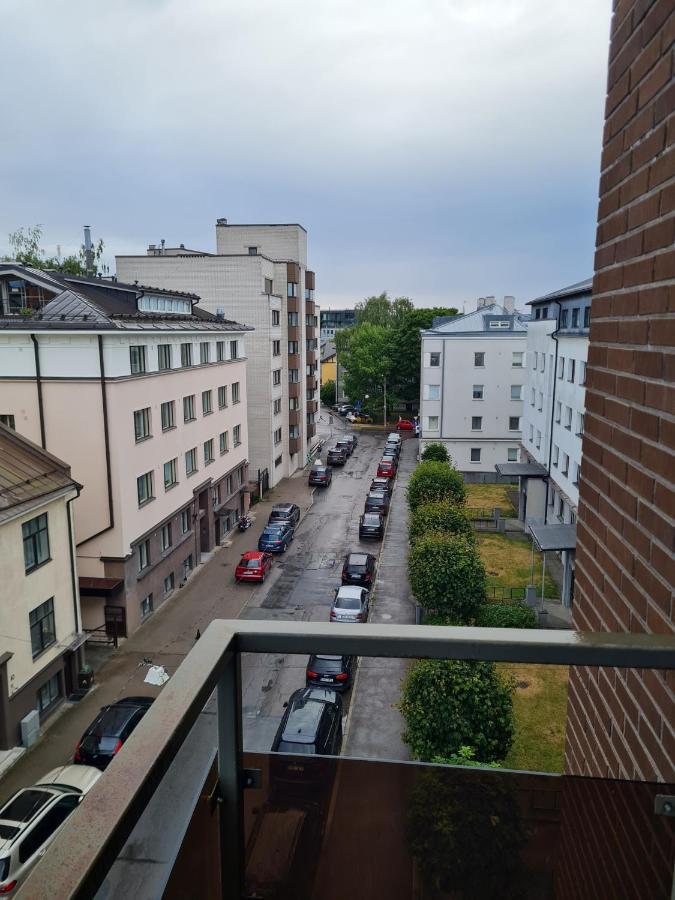 Cozy One Bedroom Apartment In City Center Tallinn Dış mekan fotoğraf